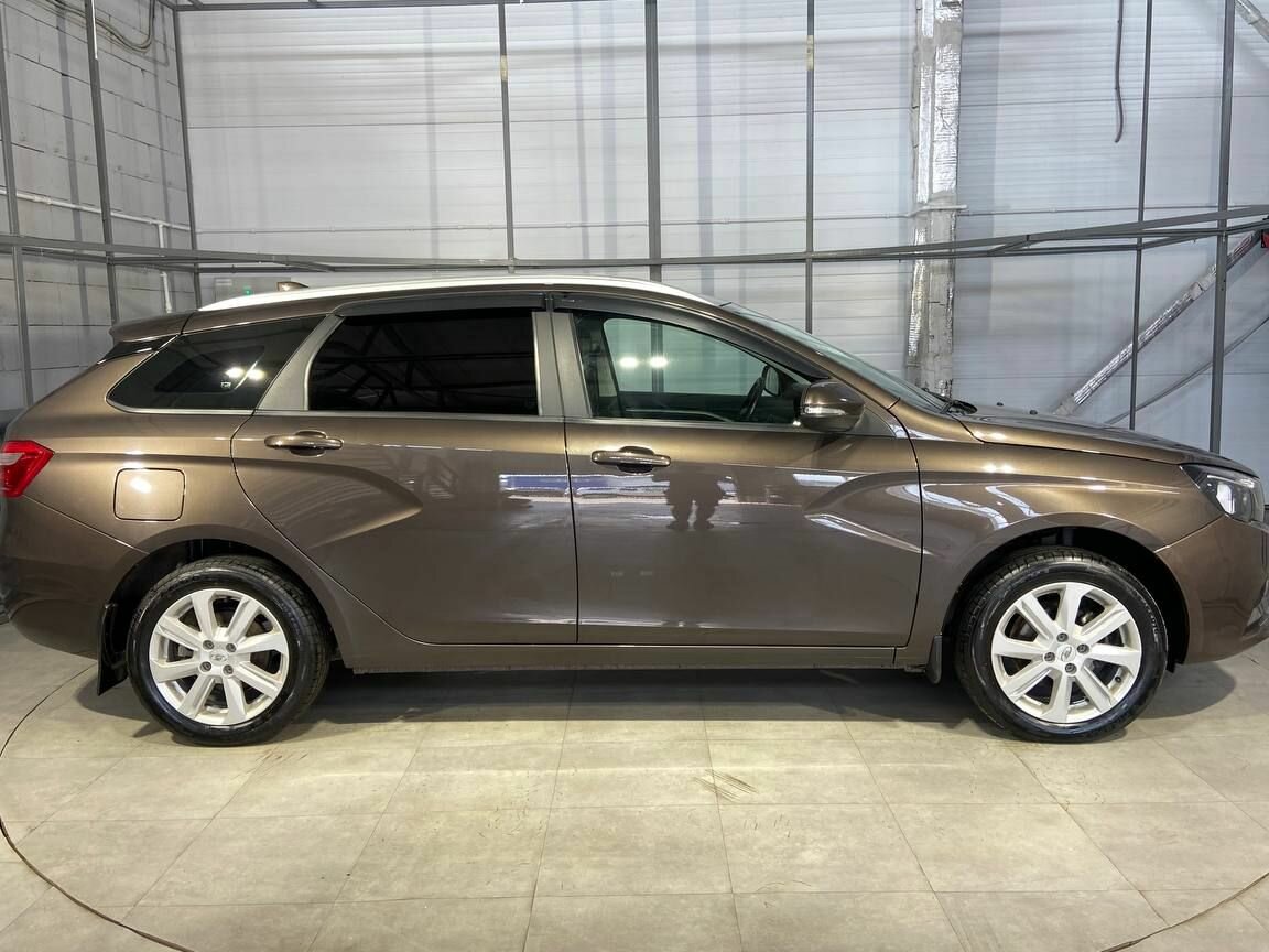 Lada (ВАЗ) Vesta SW, 2020