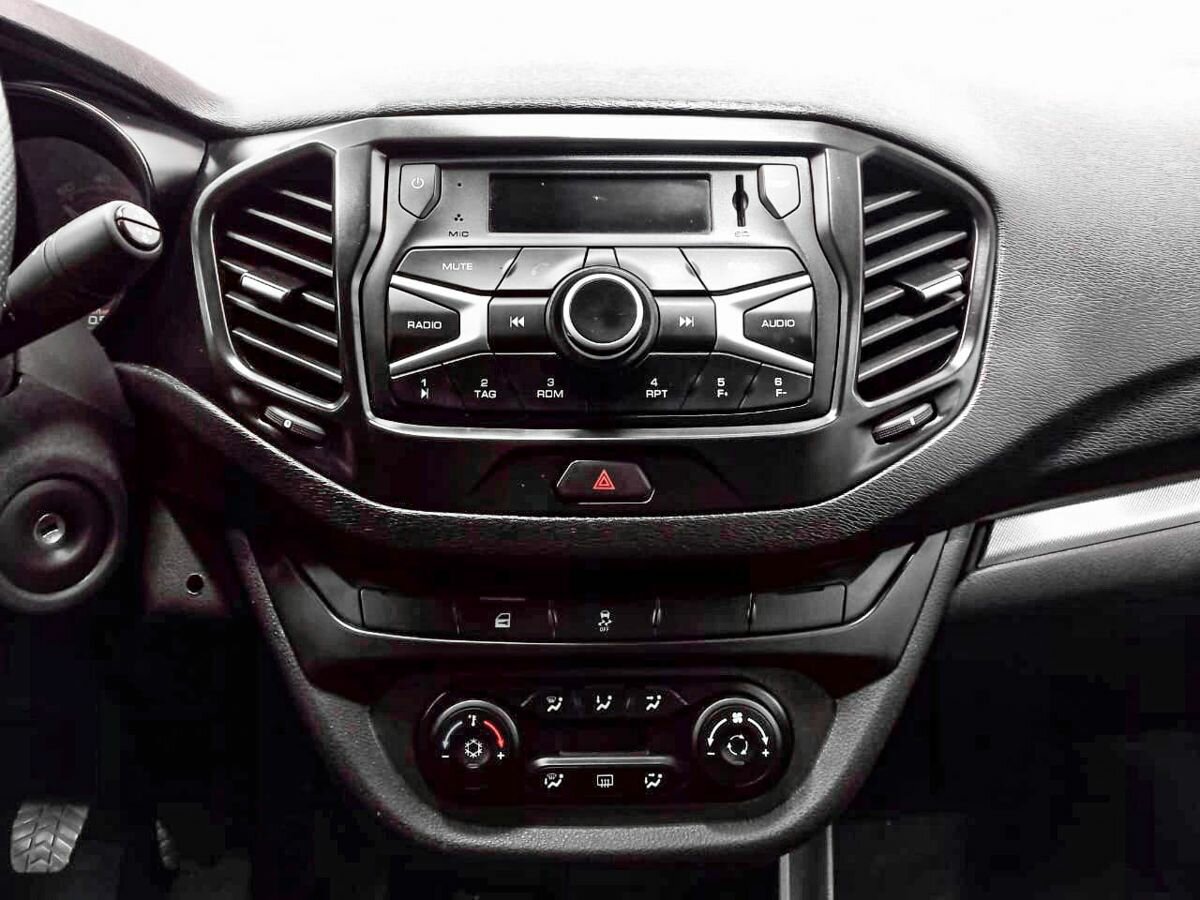 Lada (ВАЗ) Vesta, 2017