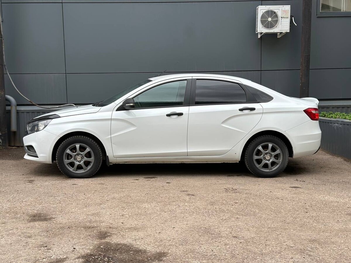 Lada (ВАЗ) Vesta, 2017