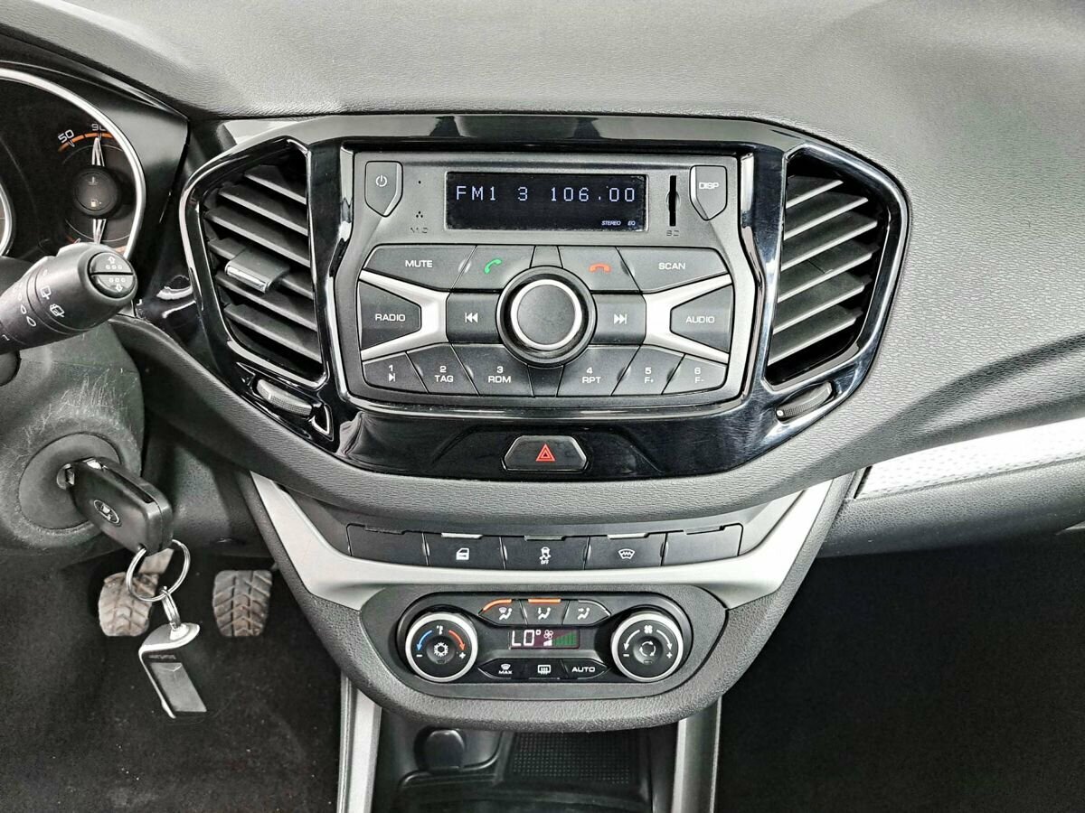 Lada (ВАЗ) Vesta SW Cross, 2017