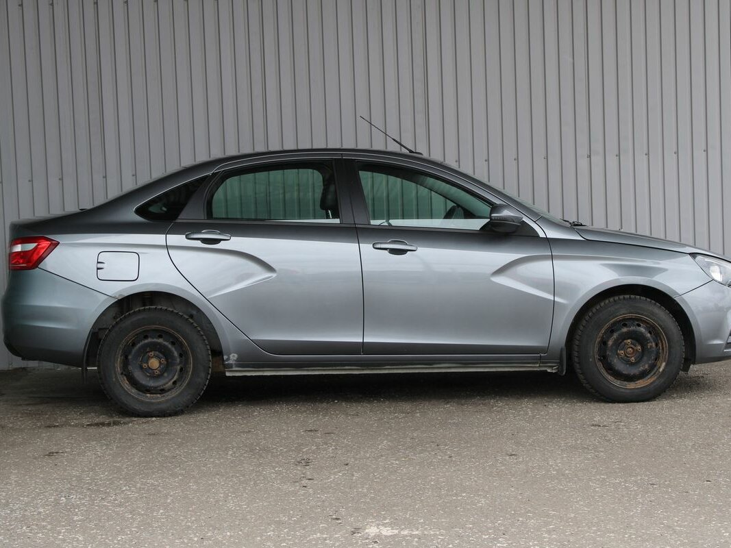 Lada (ВАЗ) Vesta, 2015