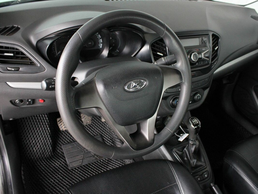 Lada (ВАЗ) Vesta, 2015