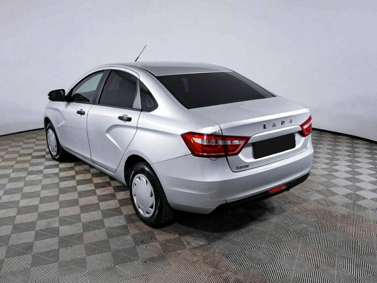 Lada (ВАЗ) Vesta, 2017