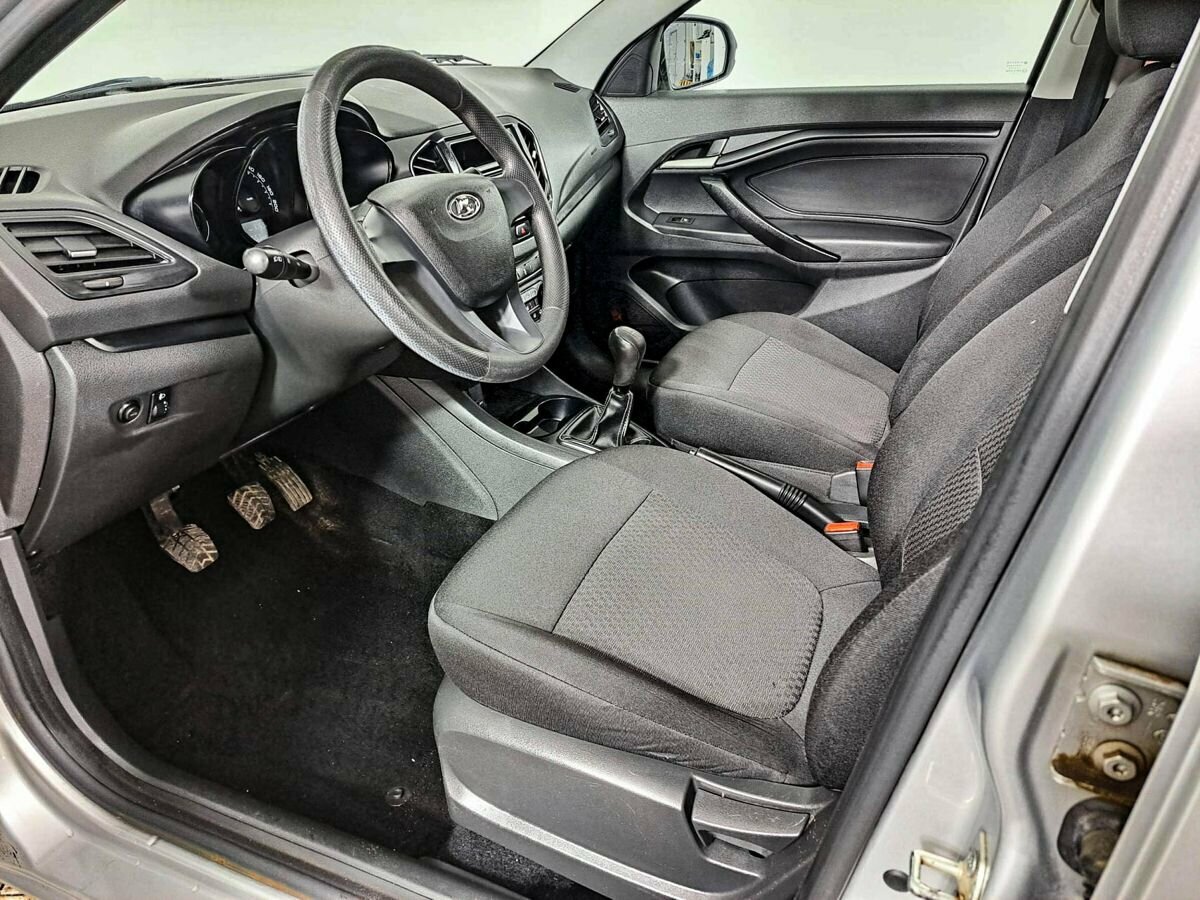 Lada (ВАЗ) Vesta, 2017