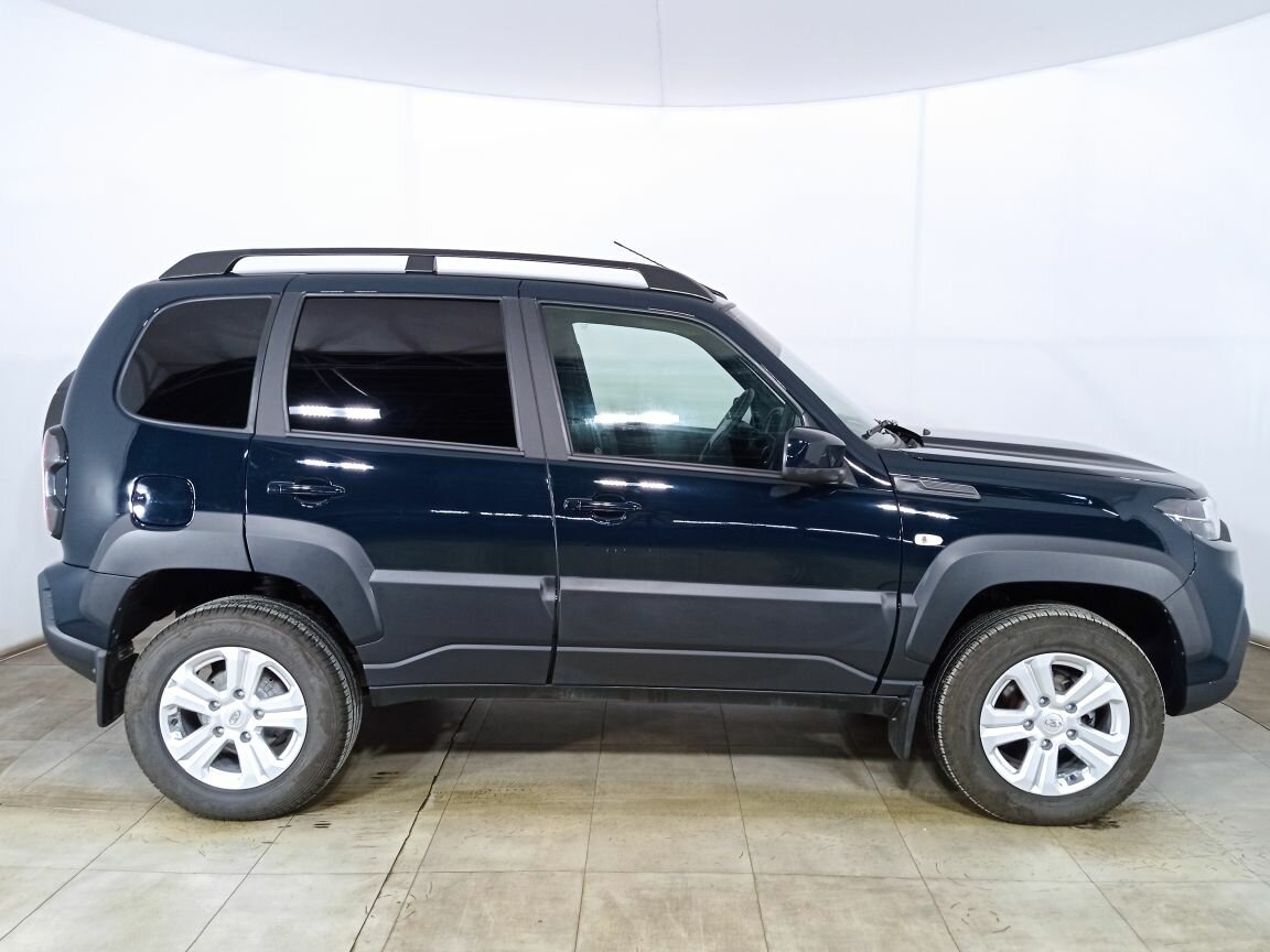 Lada (ВАЗ) Niva, 2023