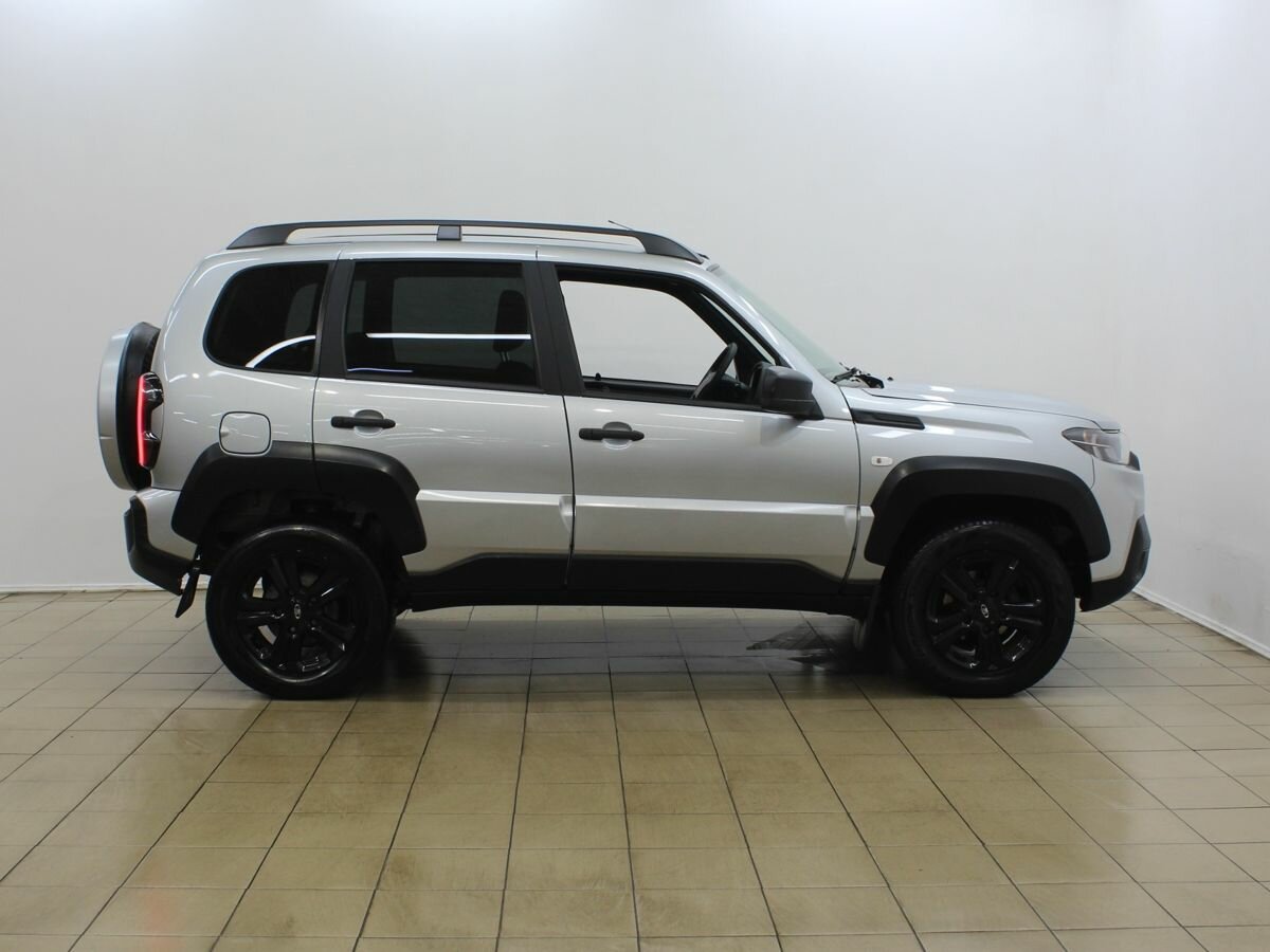 Lada (ВАЗ) Niva, 2023