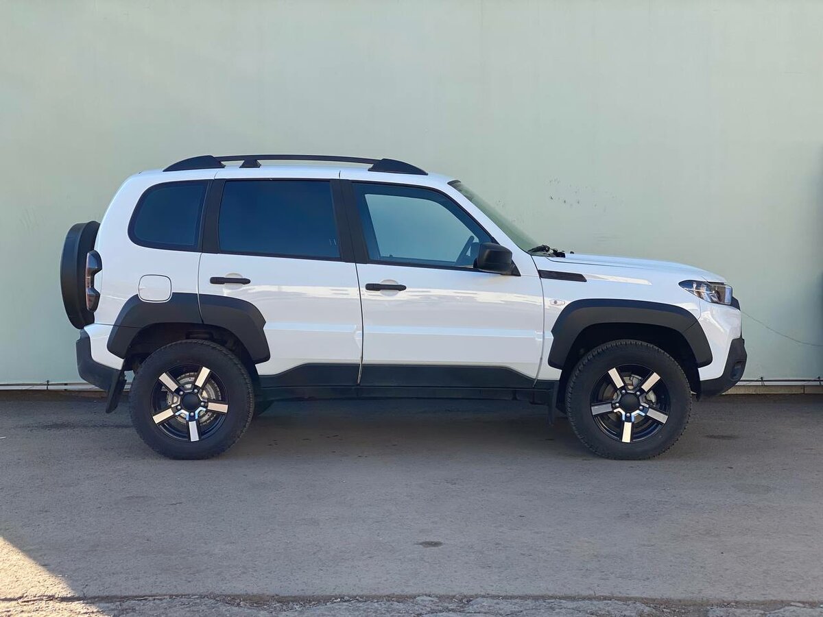 Lada (ВАЗ) Niva, 2023