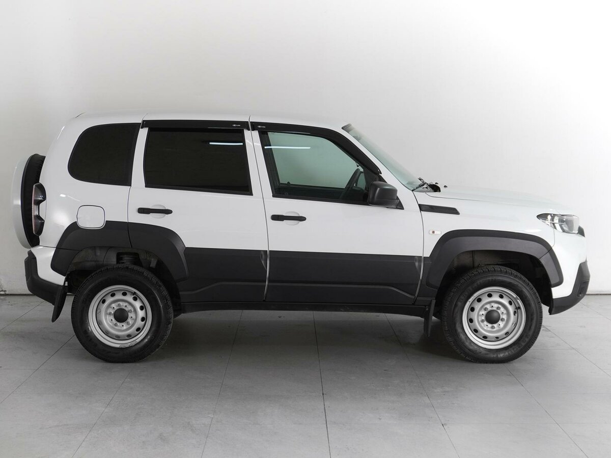 Lada (ВАЗ) Niva, 2023