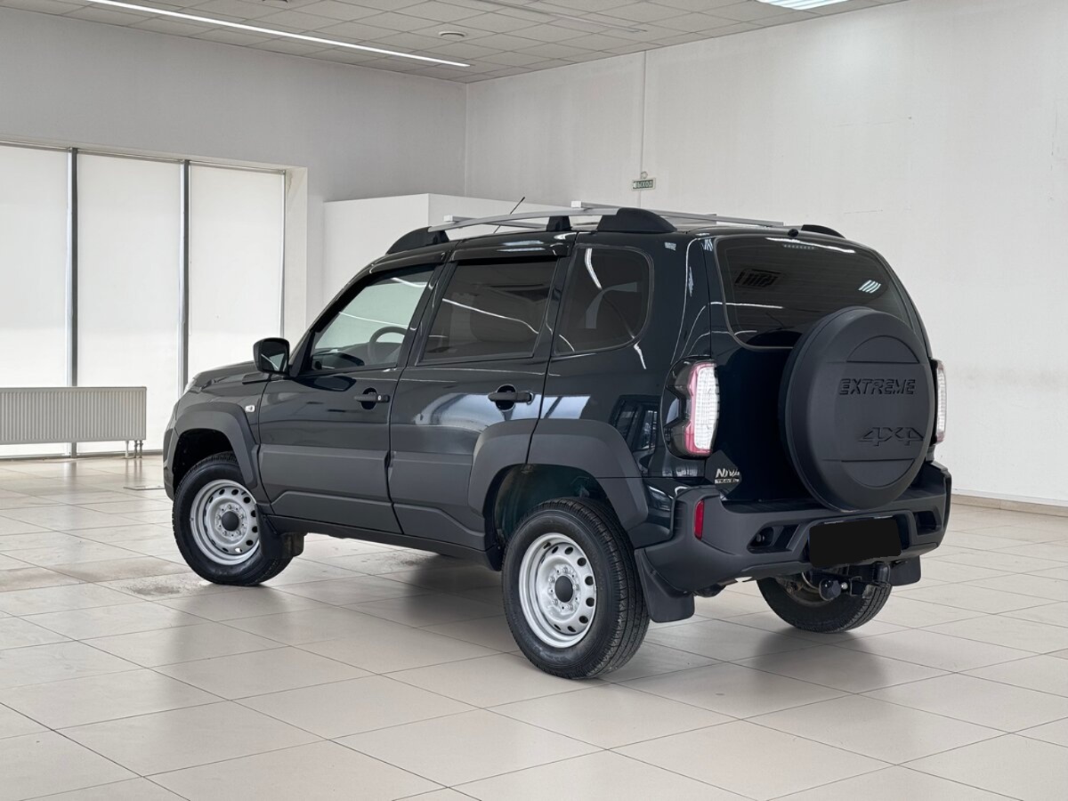 Lada (ВАЗ) Niva, 2023