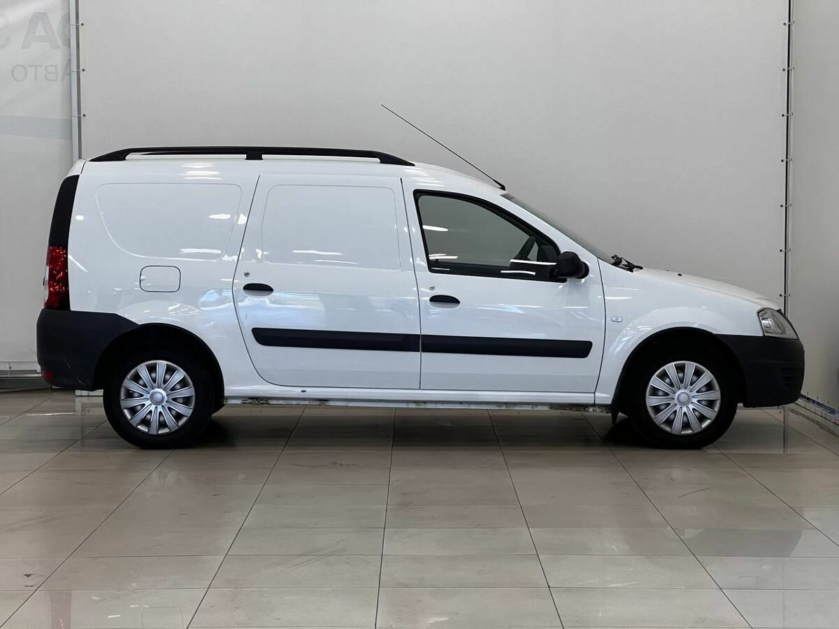 Lada (ВАЗ) Largus, 2013