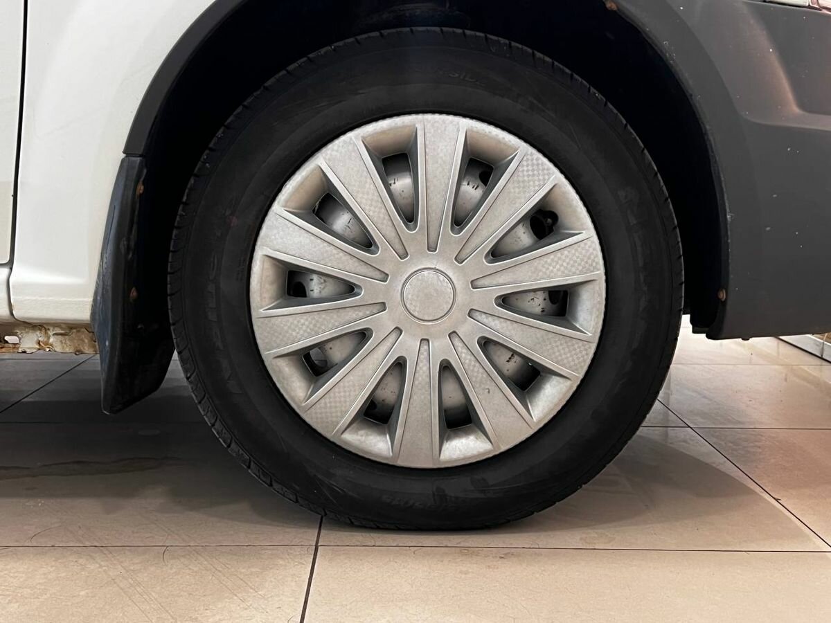 Lada (ВАЗ) Largus, 2013