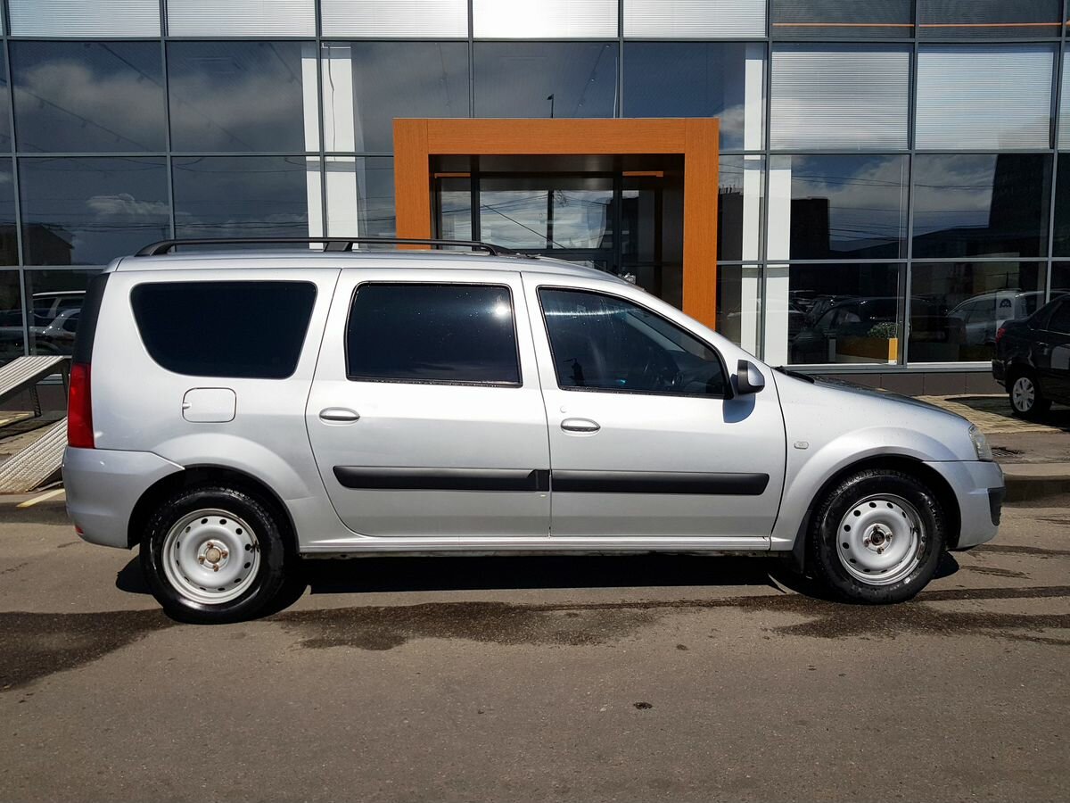 Lada (ВАЗ) Largus, 2017