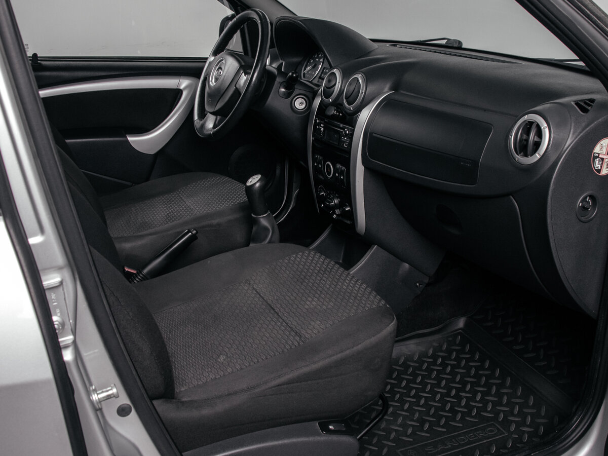 Lada (ВАЗ) Largus, 2013