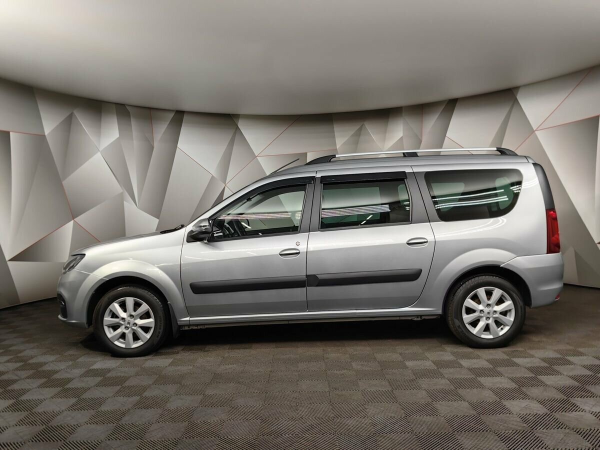 Lada (ВАЗ) Largus, 2021