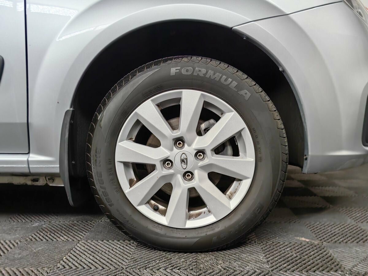 Lada (ВАЗ) Largus, 2021