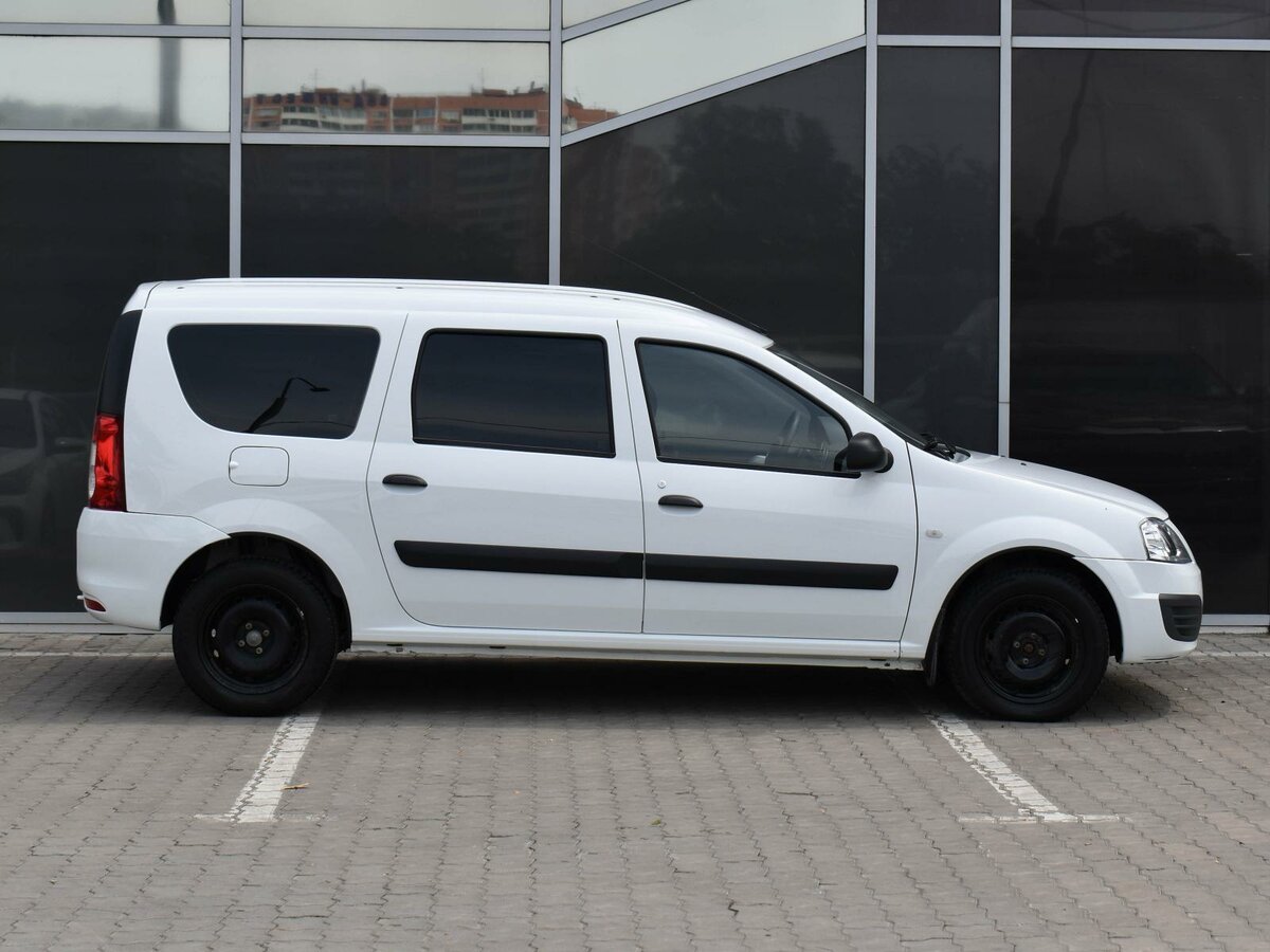 Lada (ВАЗ) Largus, 2013