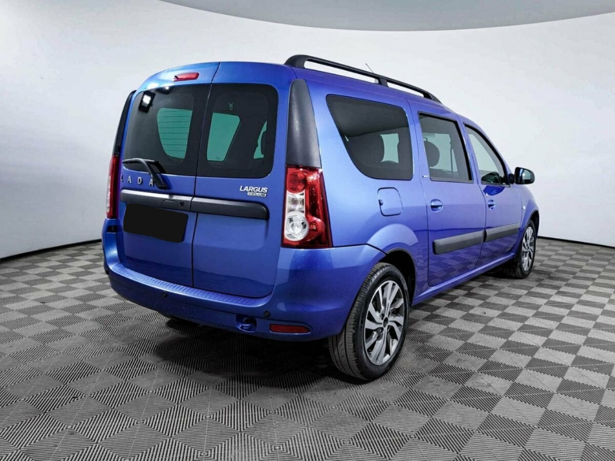 Lada (ВАЗ) Largus, 2020