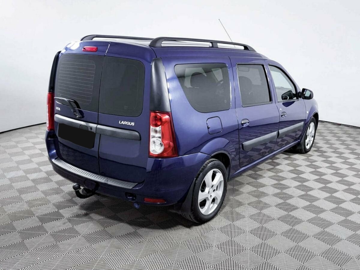 Lada (ВАЗ) Largus, 2017