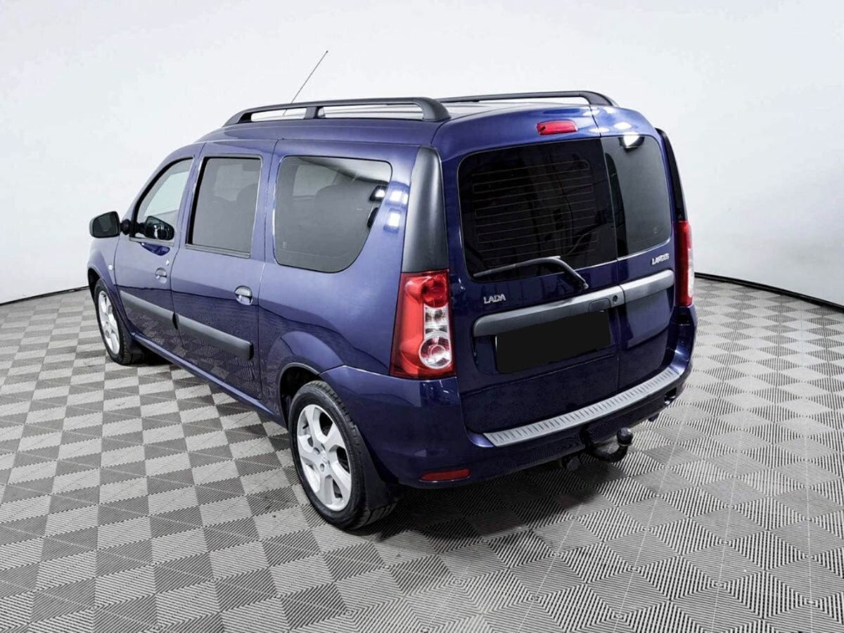 Lada (ВАЗ) Largus, 2017