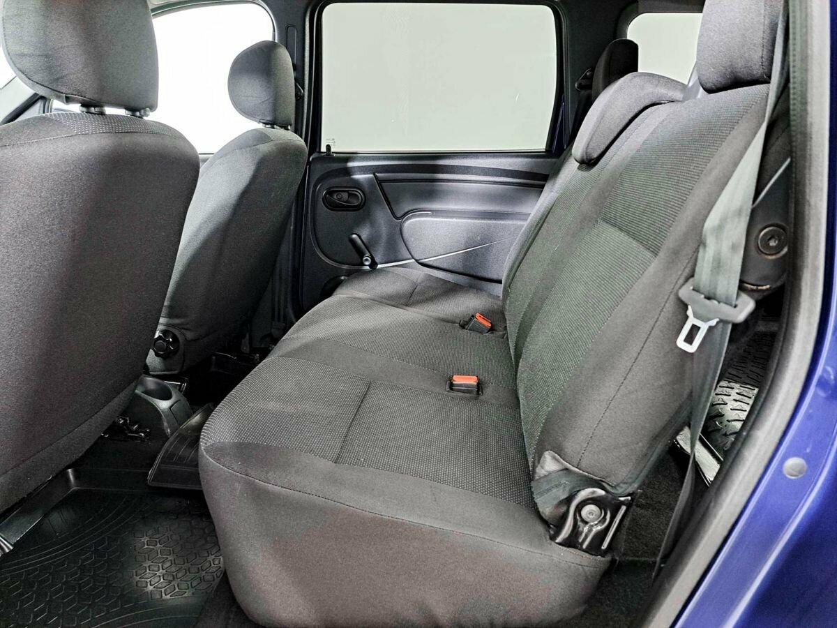 Lada (ВАЗ) Largus, 2017