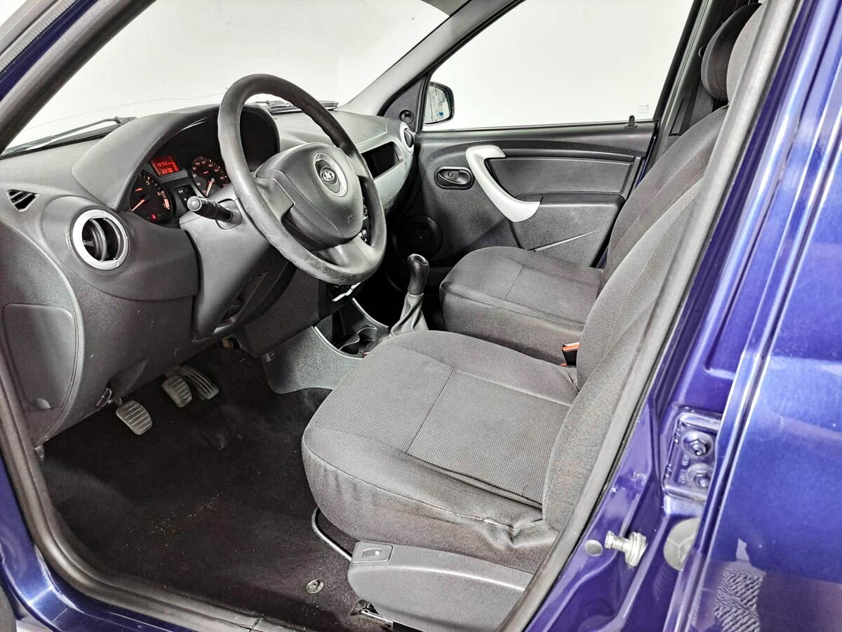 Lada (ВАЗ) Largus, 2017