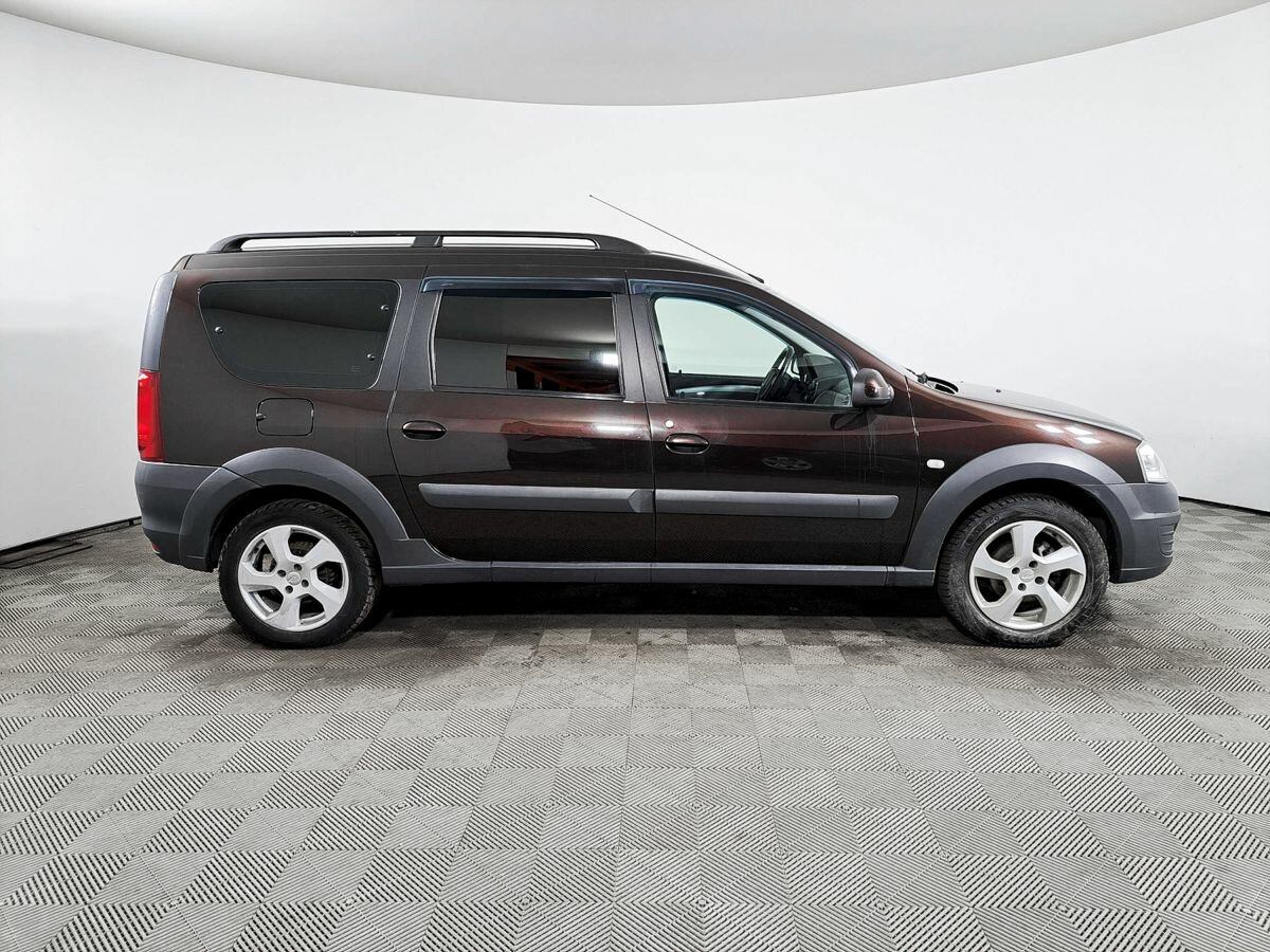 Lada (ВАЗ) Largus Cross, 2018