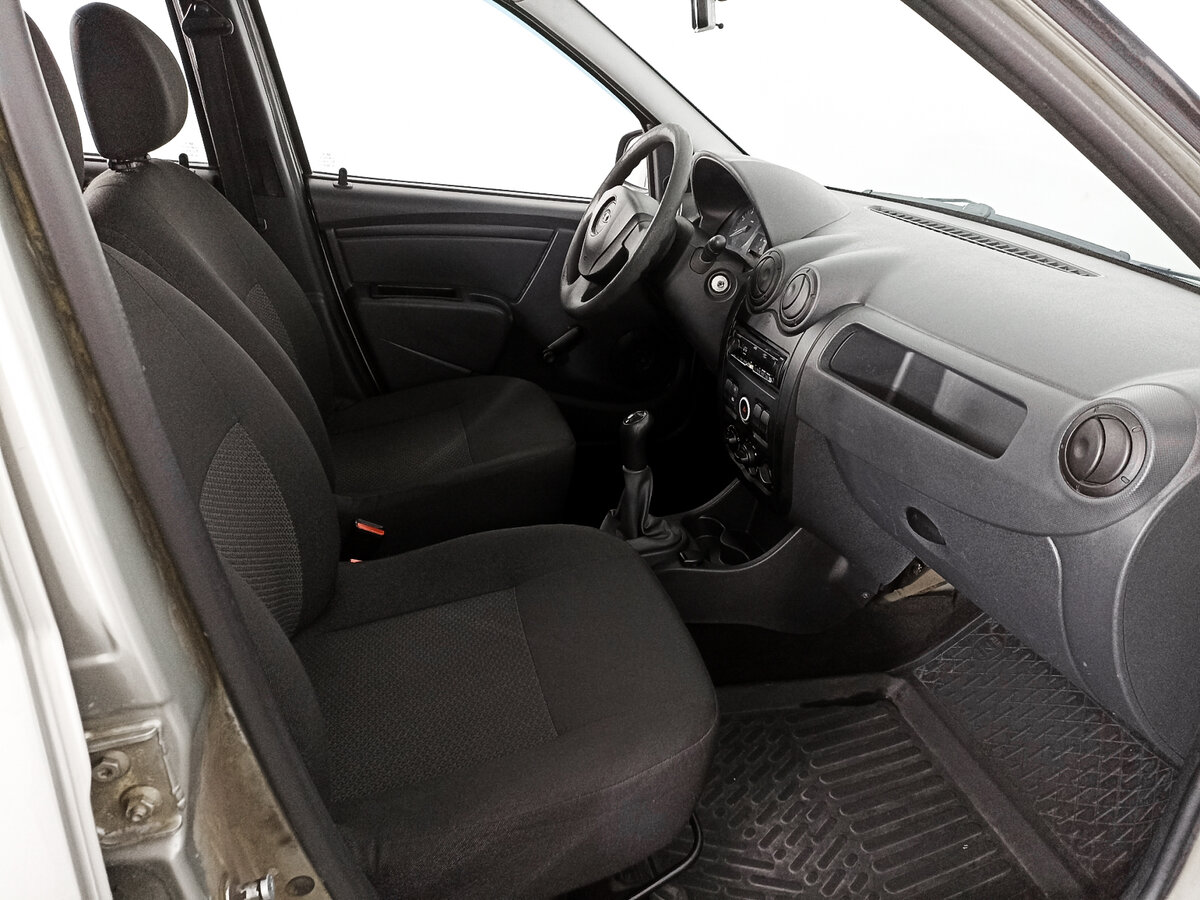 Lada (ВАЗ) Largus, 2015