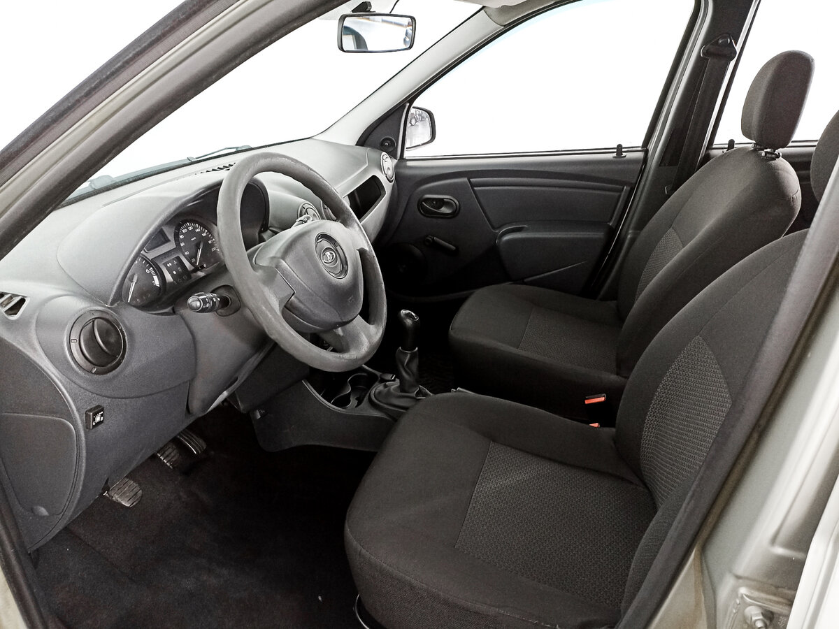 Lada (ВАЗ) Largus, 2015