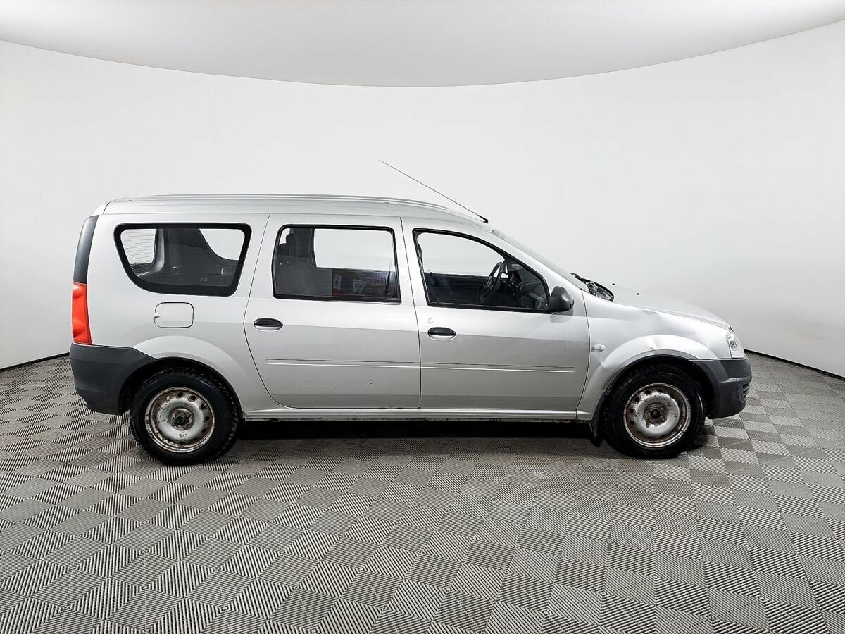 Lada (ВАЗ) Largus, 2013