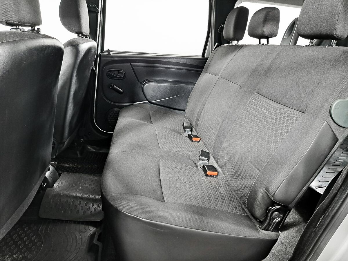 Lada (ВАЗ) Largus, 2013