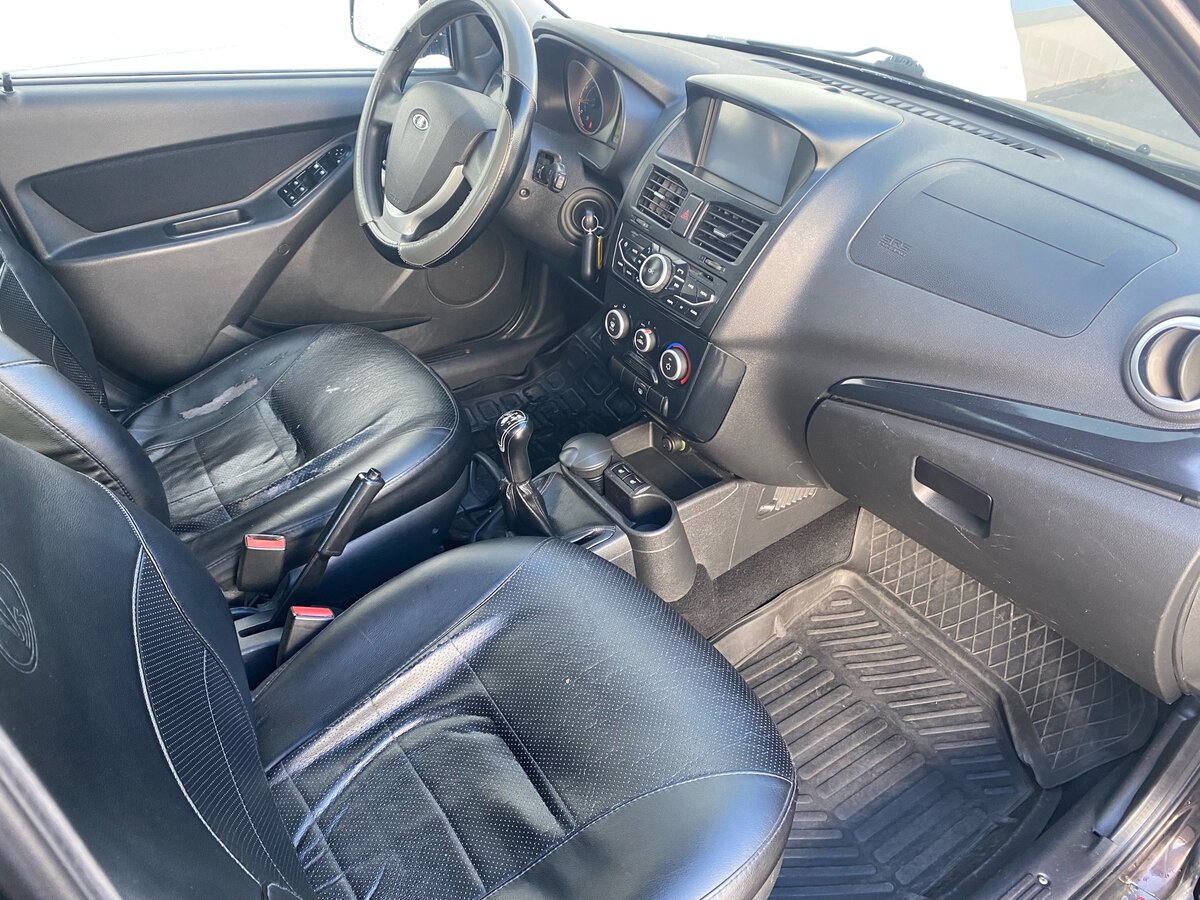 Lada (ВАЗ) Kalina, 2013