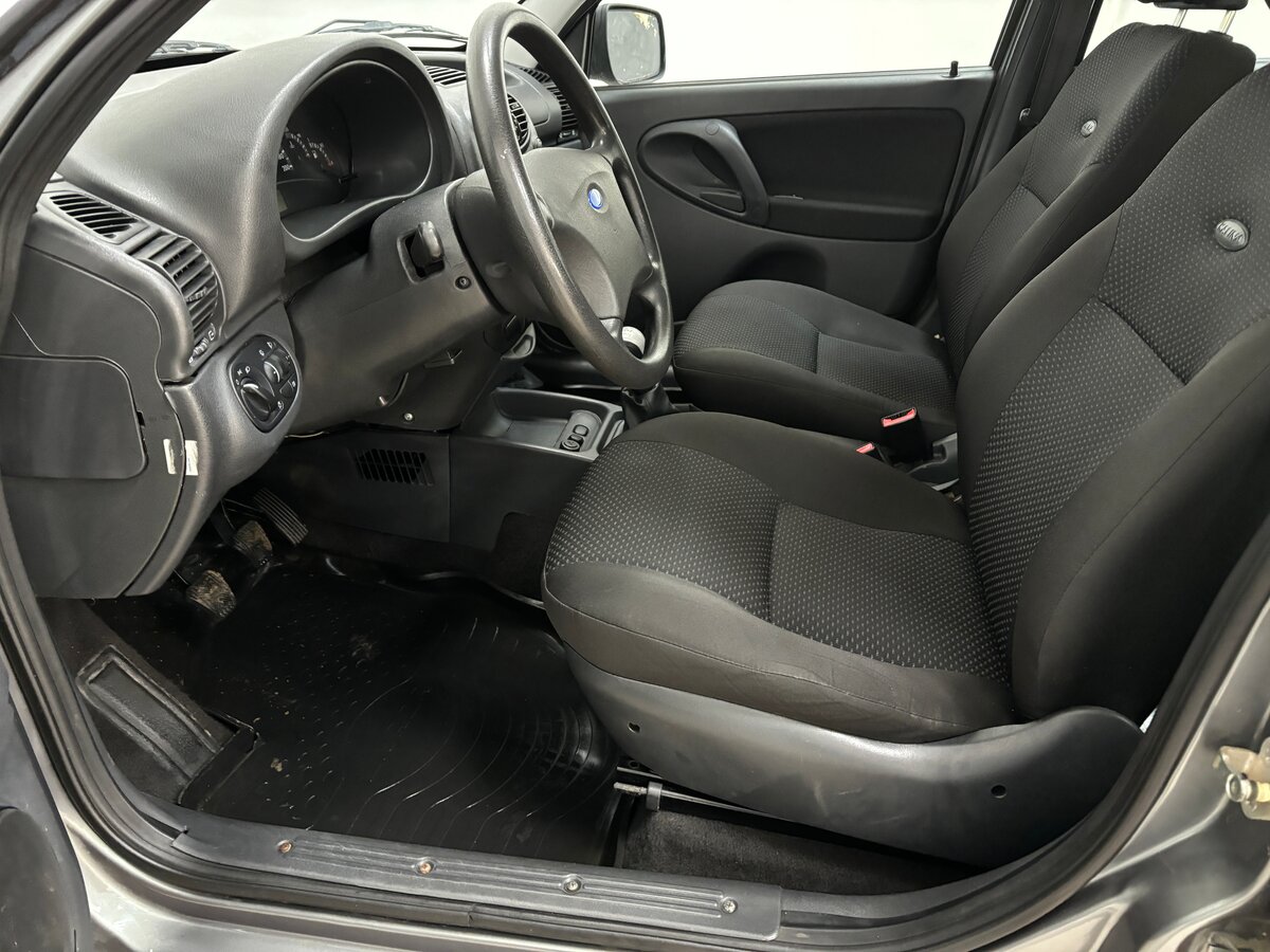 Lada (ВАЗ) Kalina, 2013