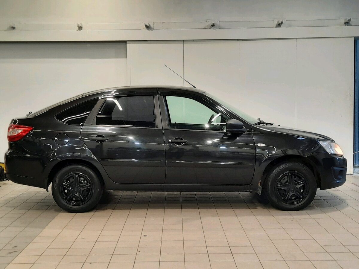 Lada (ВАЗ) Granta, 2017