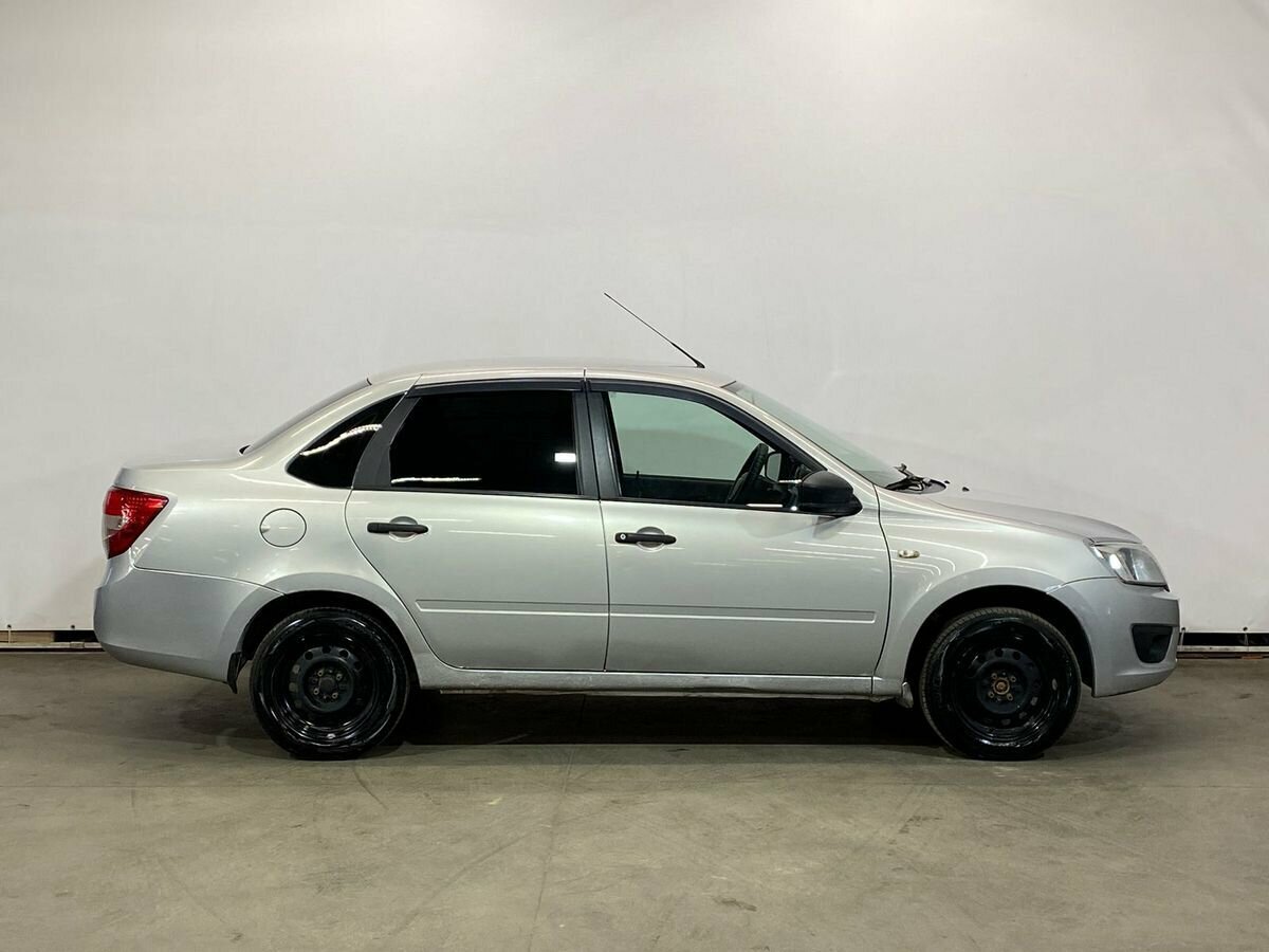 Lada (ВАЗ) Granta, 2017