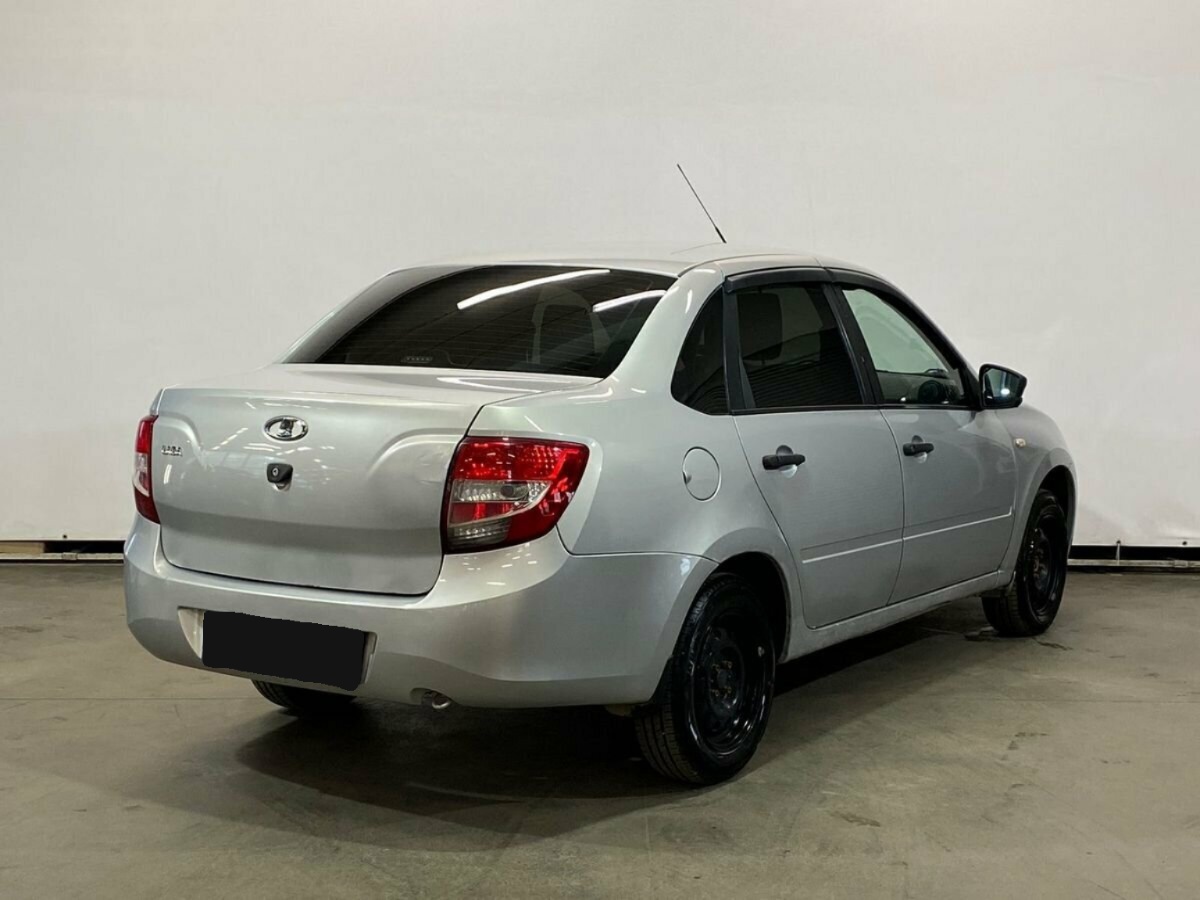 Lada (ВАЗ) Granta, 2017