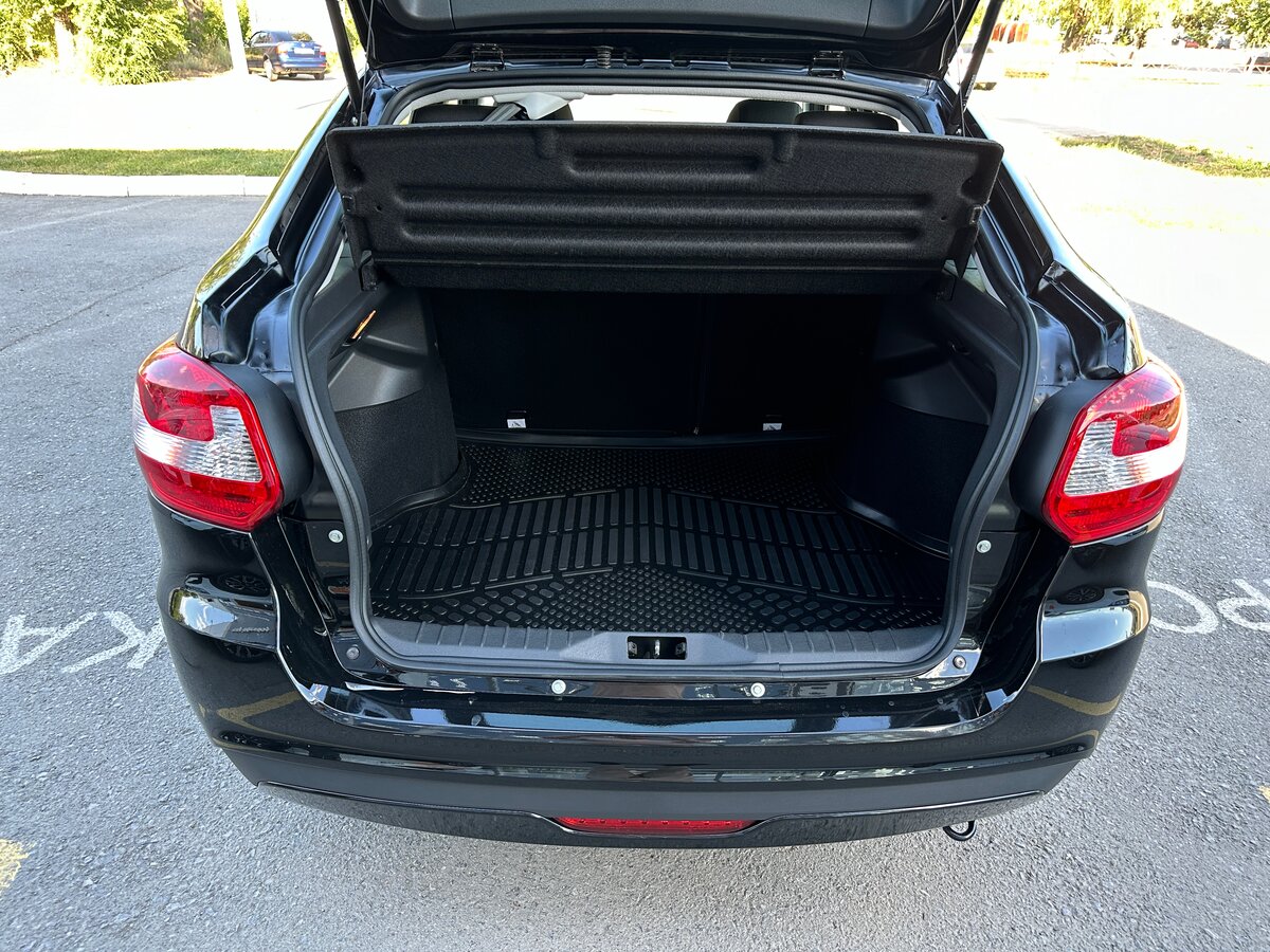 Lada (ВАЗ) Granta, 2023