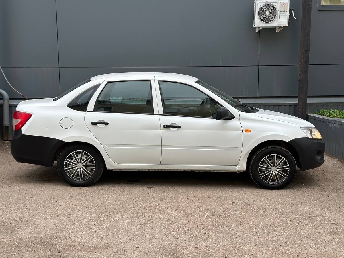 Lada (ВАЗ) Granta, 2016