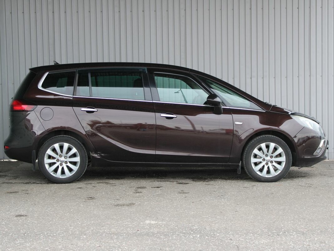 Opel Zafira, 2013