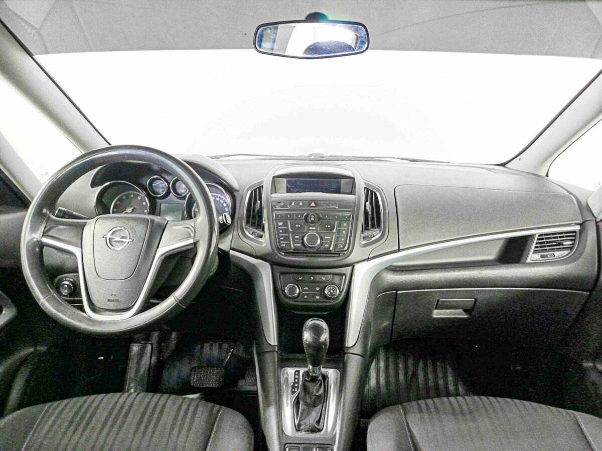 Opel Zafira, 2012