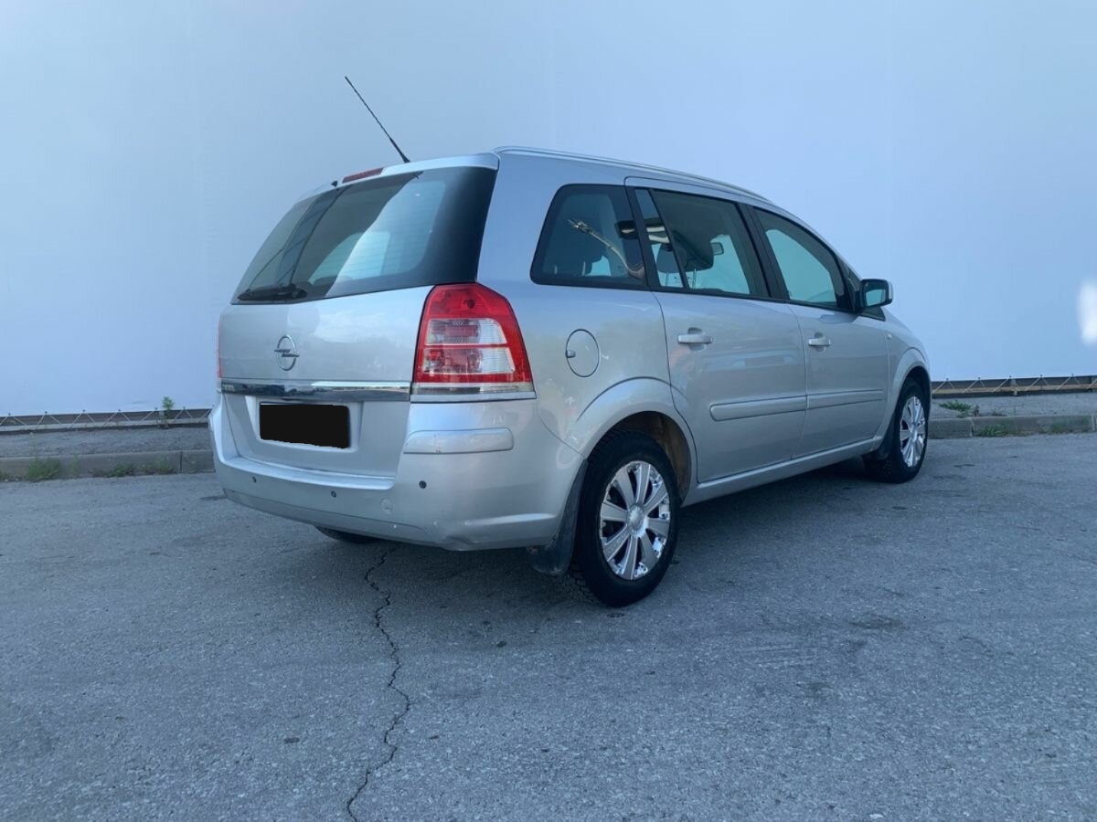 Opel Zafira, 2012