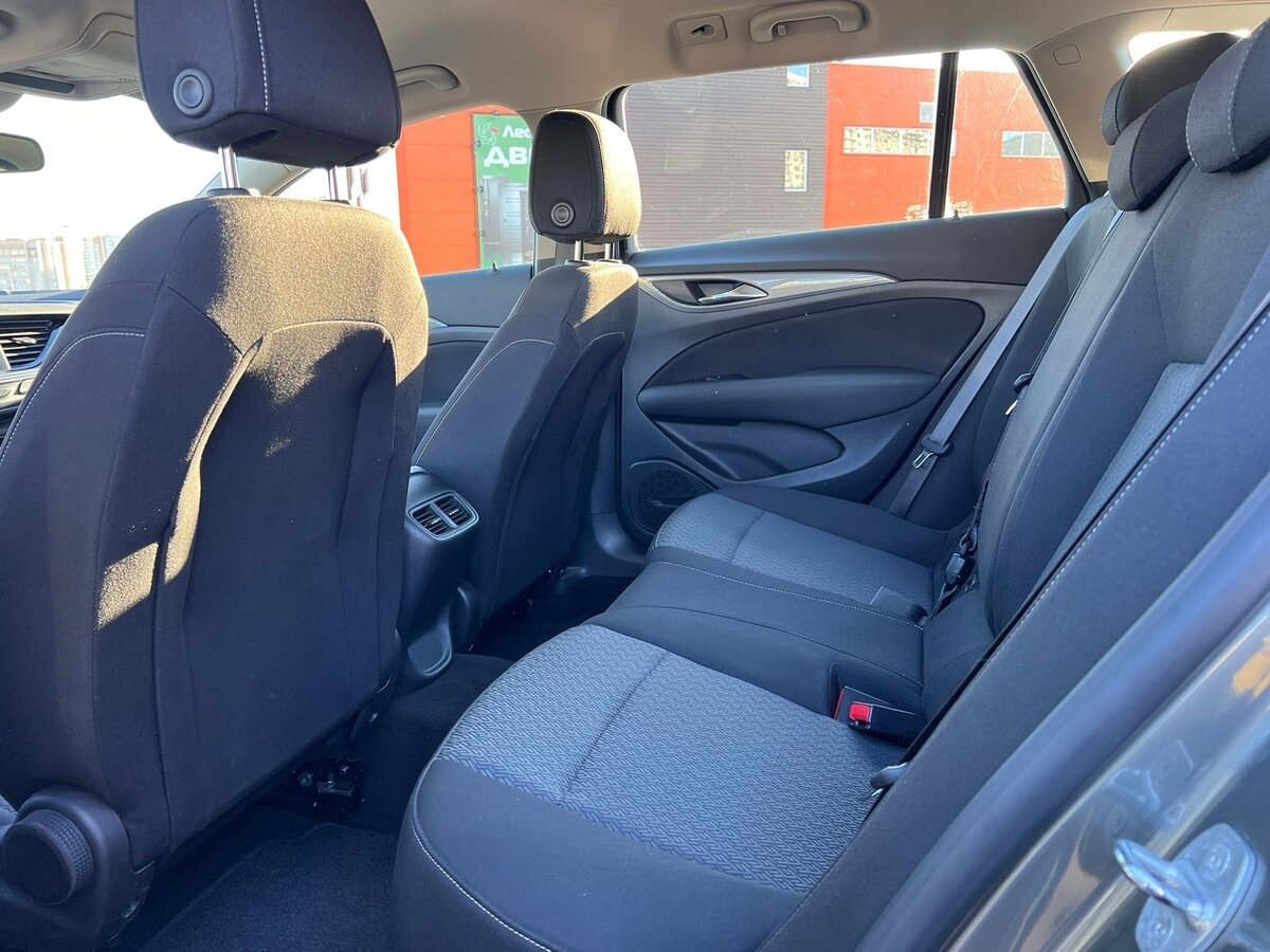 Opel Insignia Country Tourer, 2020