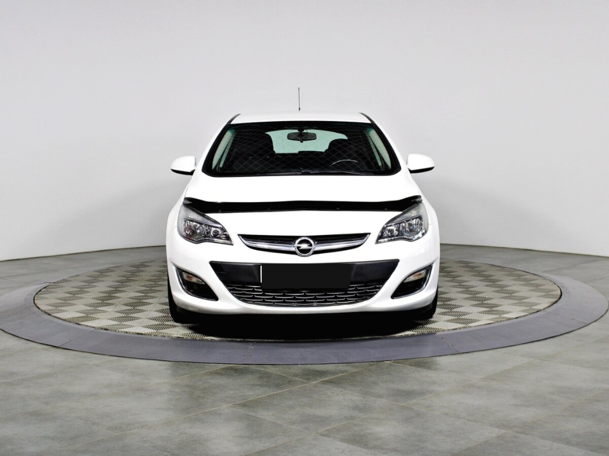 Opel Astra, 2012