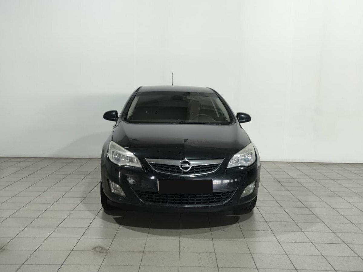 Opel Astra, 2012