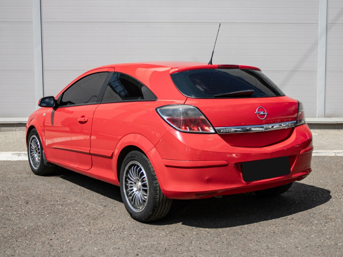 Opel Astra GTC, 2008