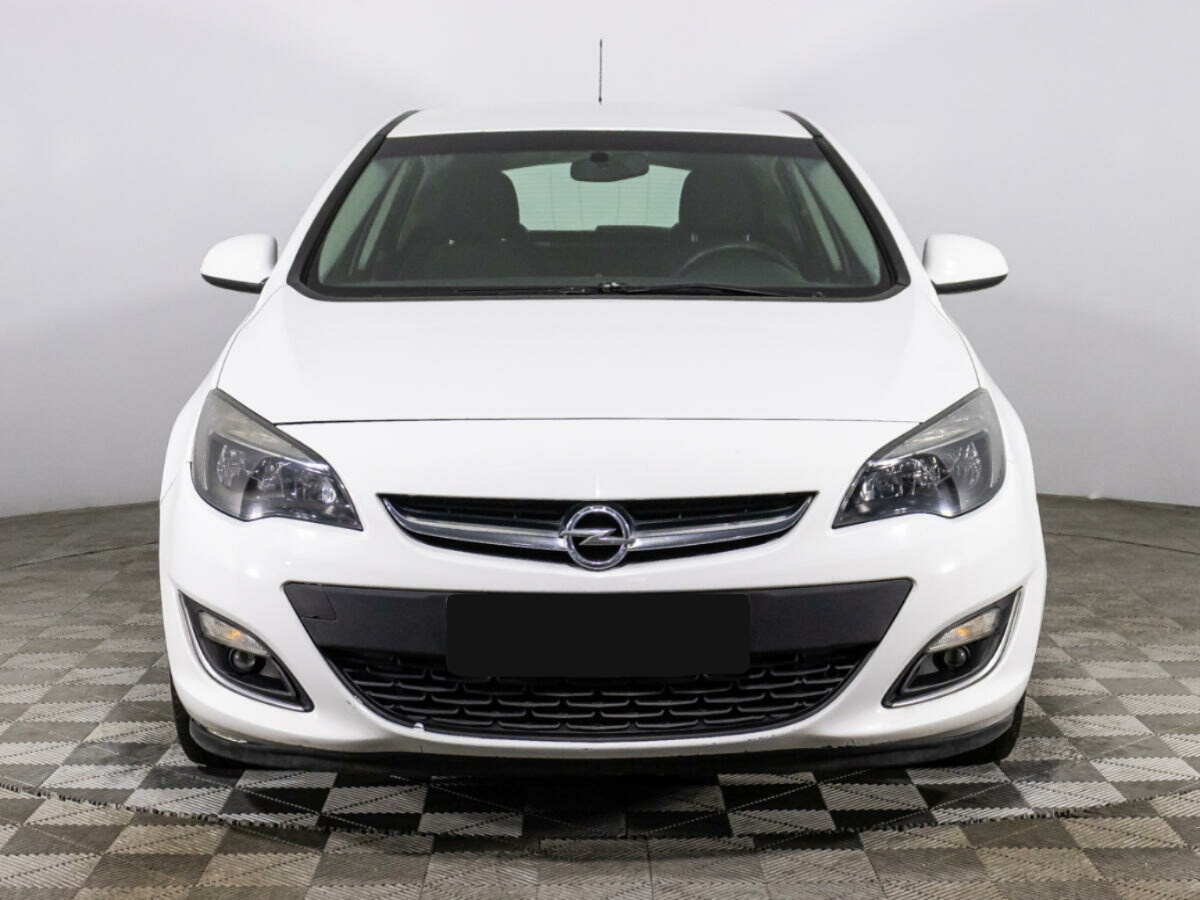 Opel Astra, 2013