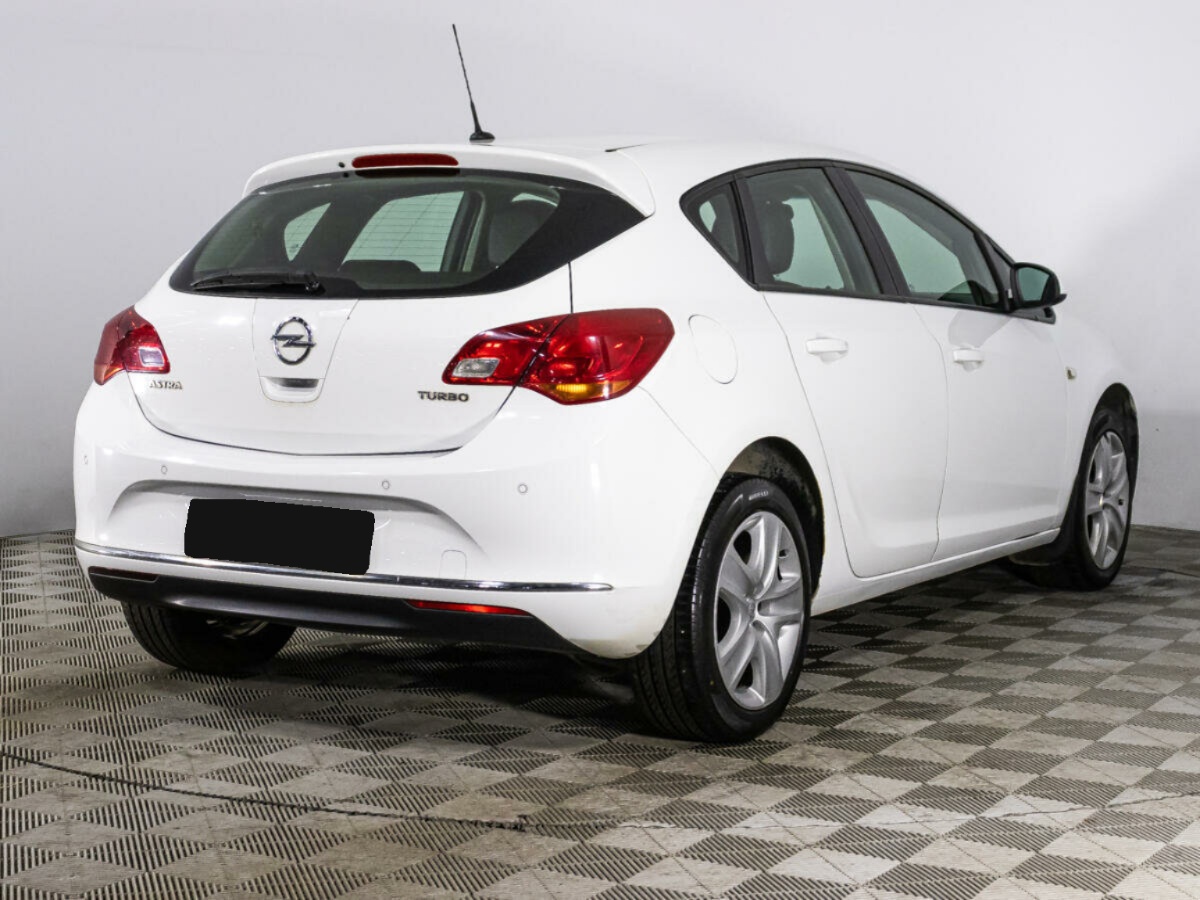 Opel Astra, 2013