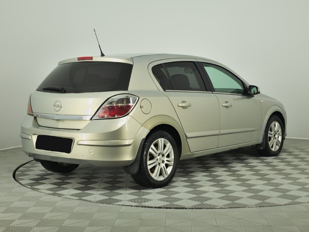 Opel Astra, 2007