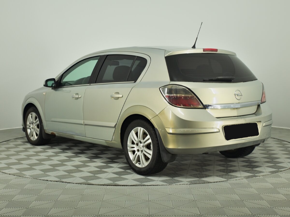 Opel Astra, 2007