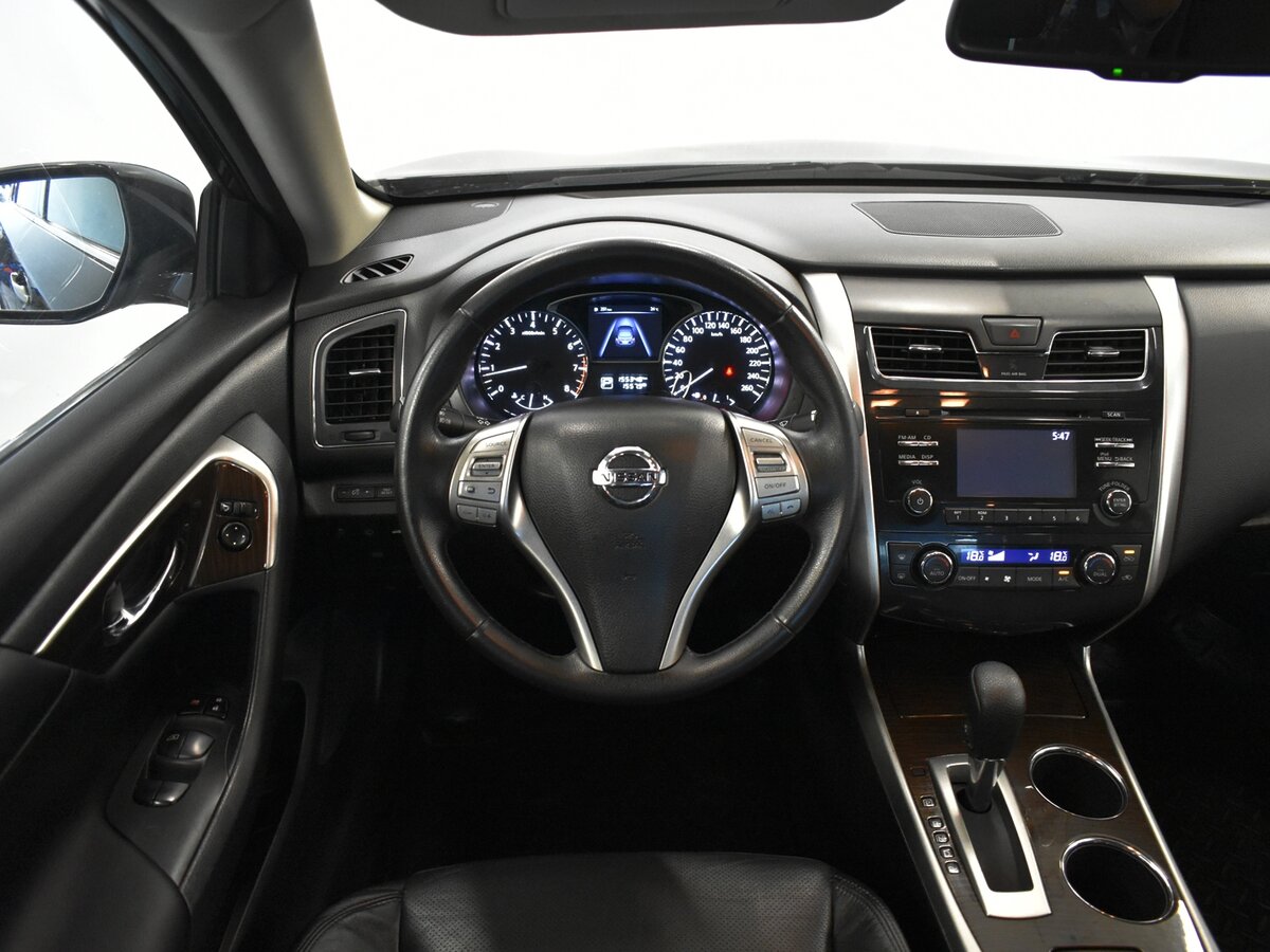 Nissan Teana, 2015
