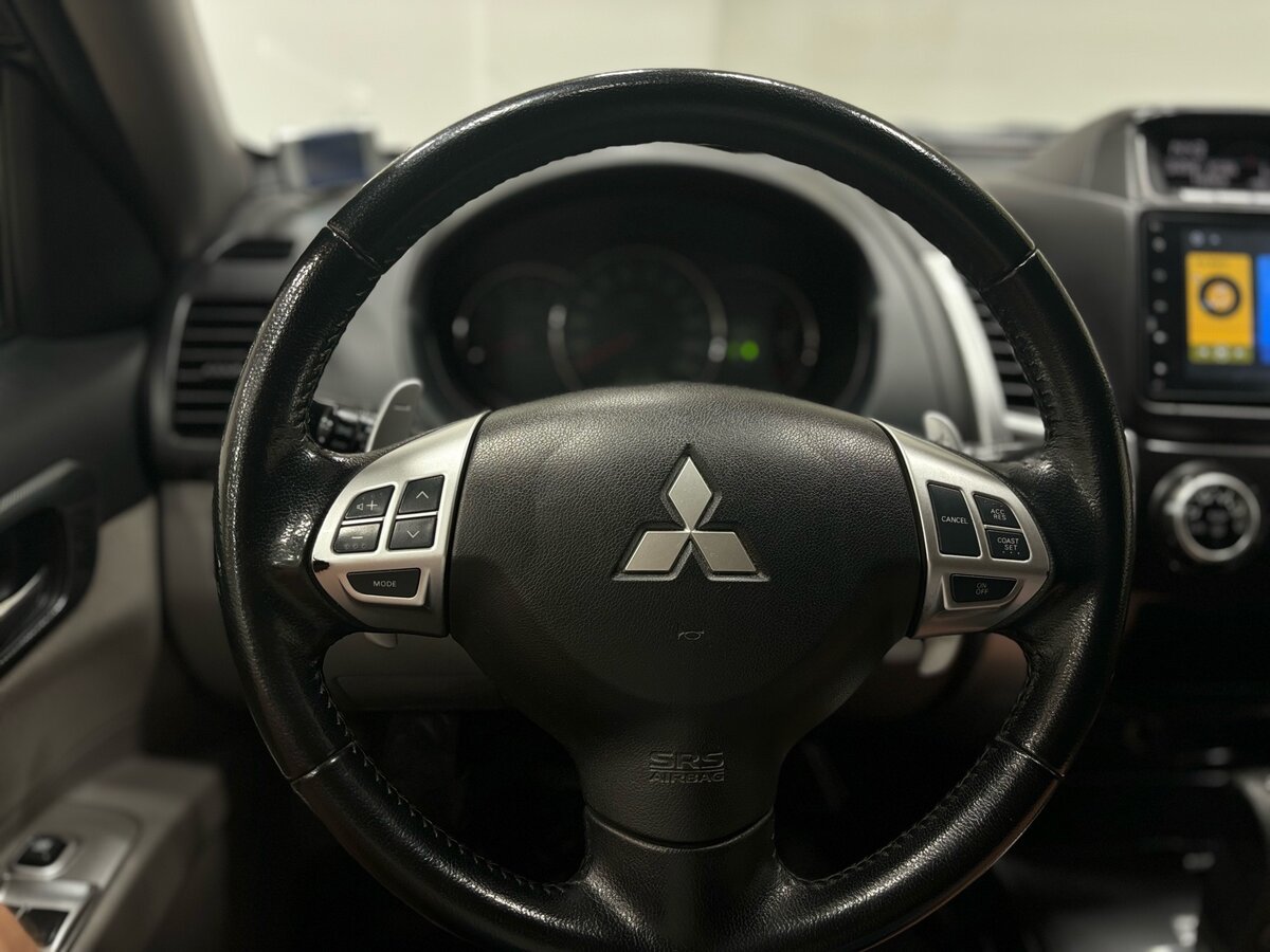 Mitsubishi Pajero Sport, 2014